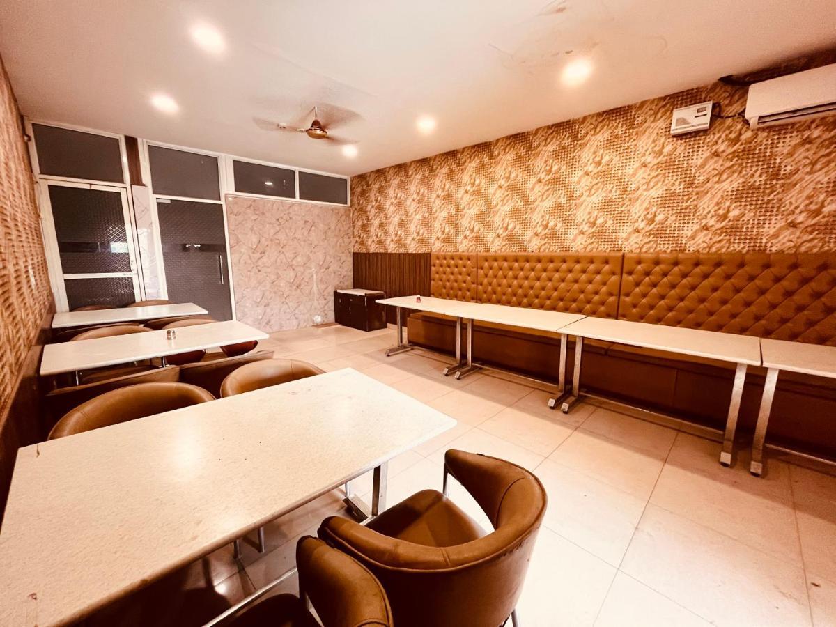 Hotel Pearl Grand, Zirakpur - Top Rated & Most Awarded Property In Tricity Chandīgarh Extérieur photo