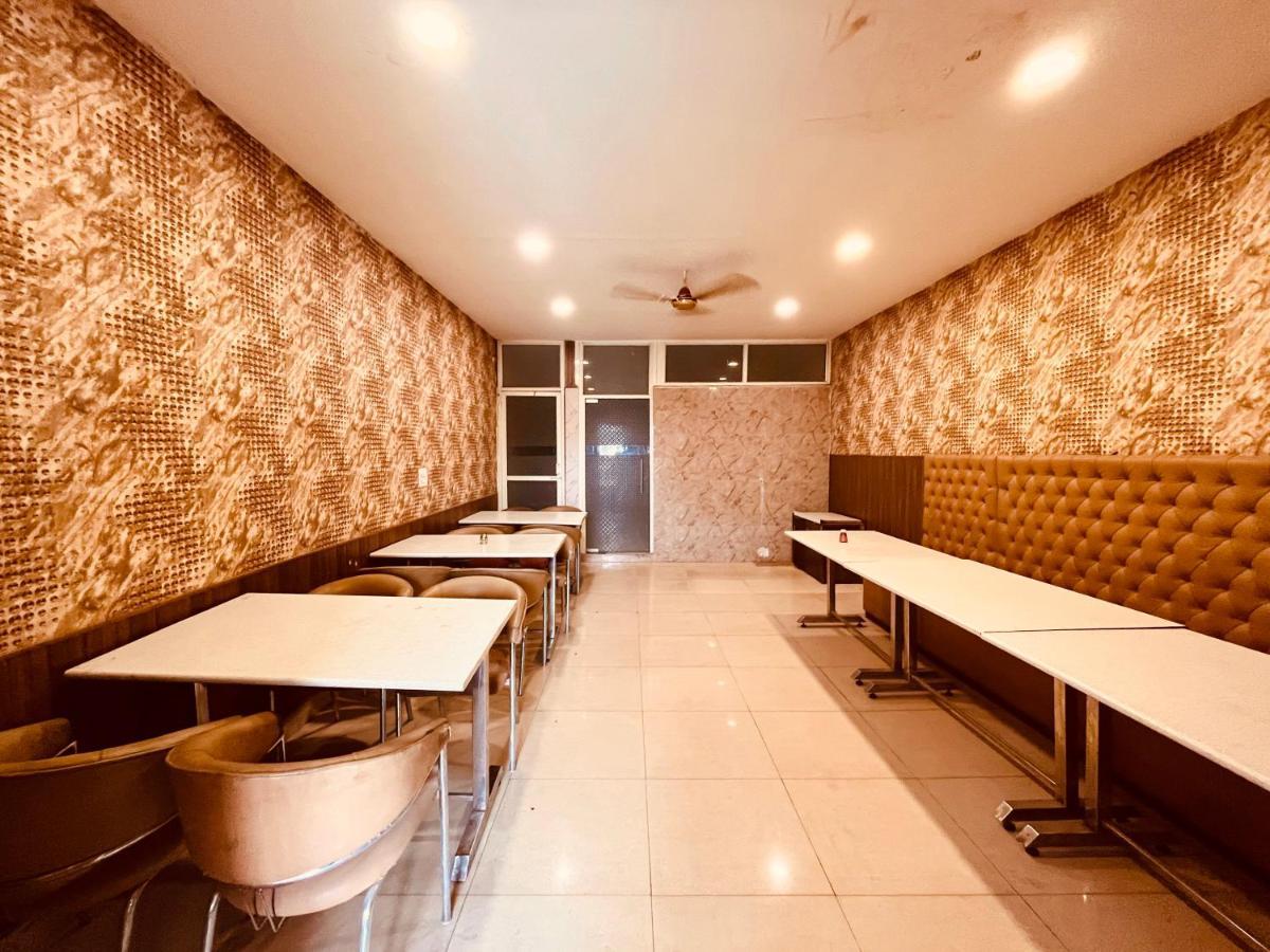 Hotel Pearl Grand, Zirakpur - Top Rated & Most Awarded Property In Tricity Chandīgarh Extérieur photo