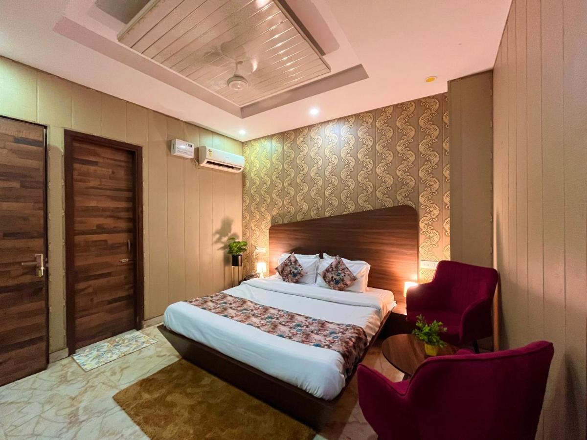 Hotel Pearl Grand, Zirakpur - Top Rated & Most Awarded Property In Tricity Chandīgarh Extérieur photo